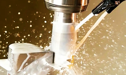 Explore las aplicaciones clave de los antiespumantes en diversas industrias.